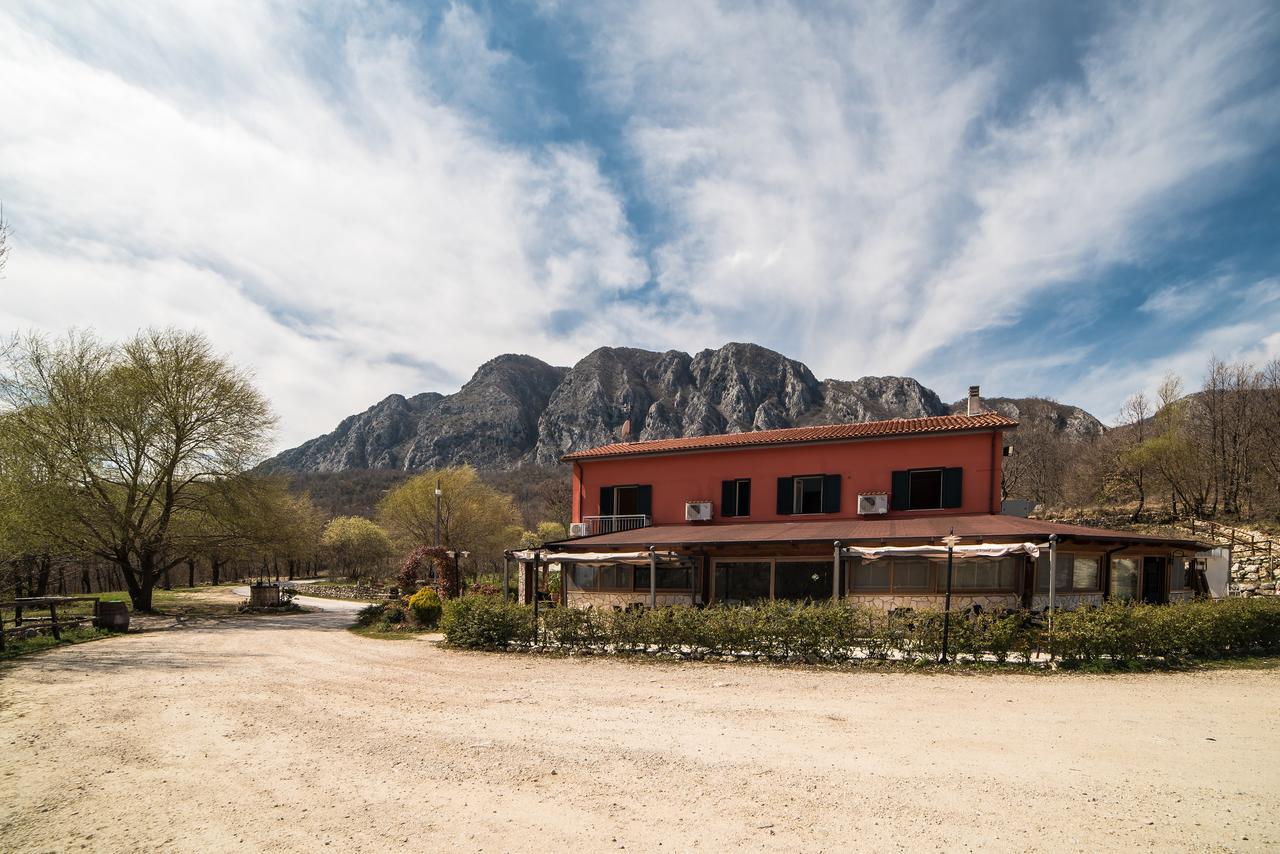 Locanda Belvedere Da Stefano Rocchetta a Volturno Екстериор снимка